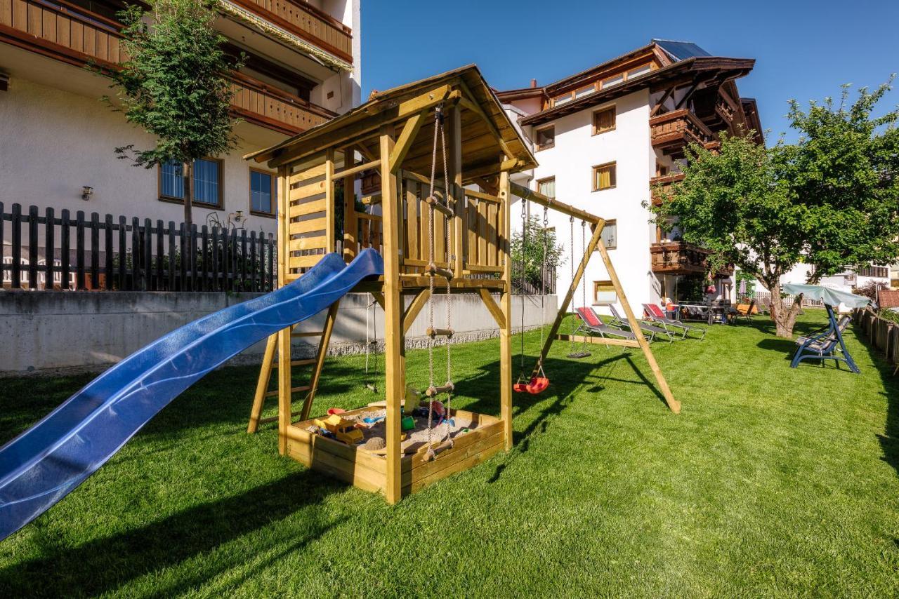 Haus Central Serfaus Exterior photo